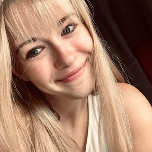 Meet your Posher, Haley